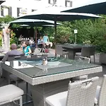 ホテル リンデ ヴェルグル