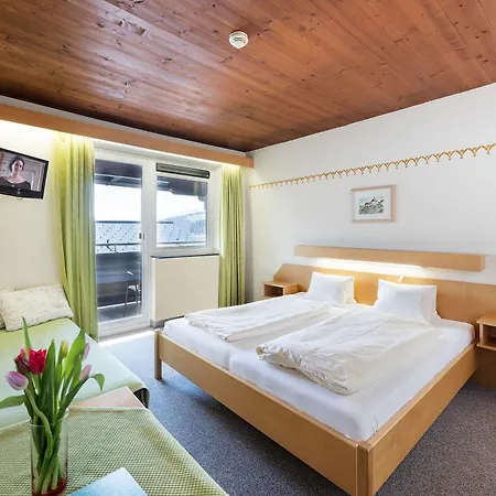 Linde Hotell